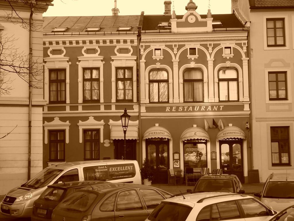 Hotel Excellent Kroměříž Exterior foto